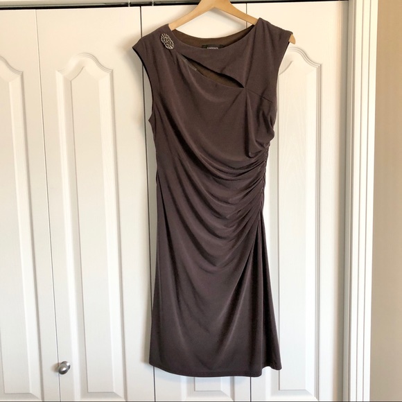 R&M Richards dusty brown keyhole dress - Picture 1 of 4